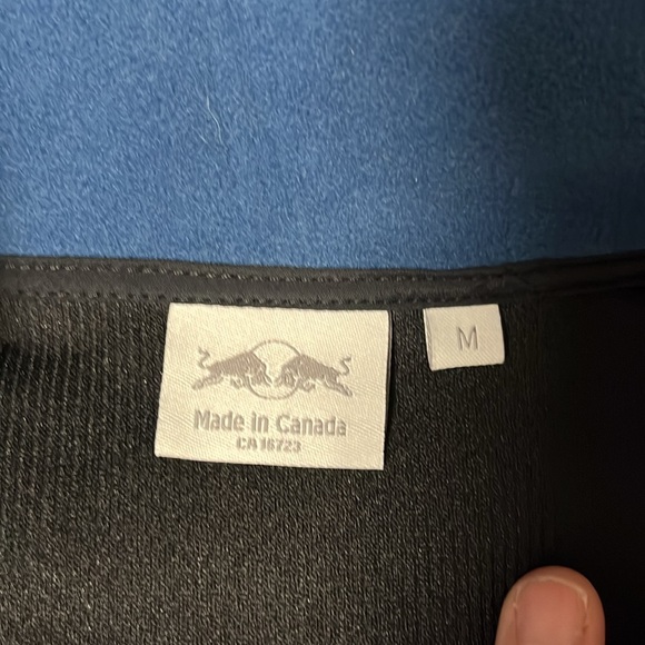 Red Bull Spell Out Full Zip Fleece Vest Jacket medium made in Canada - Picture 4 of 10